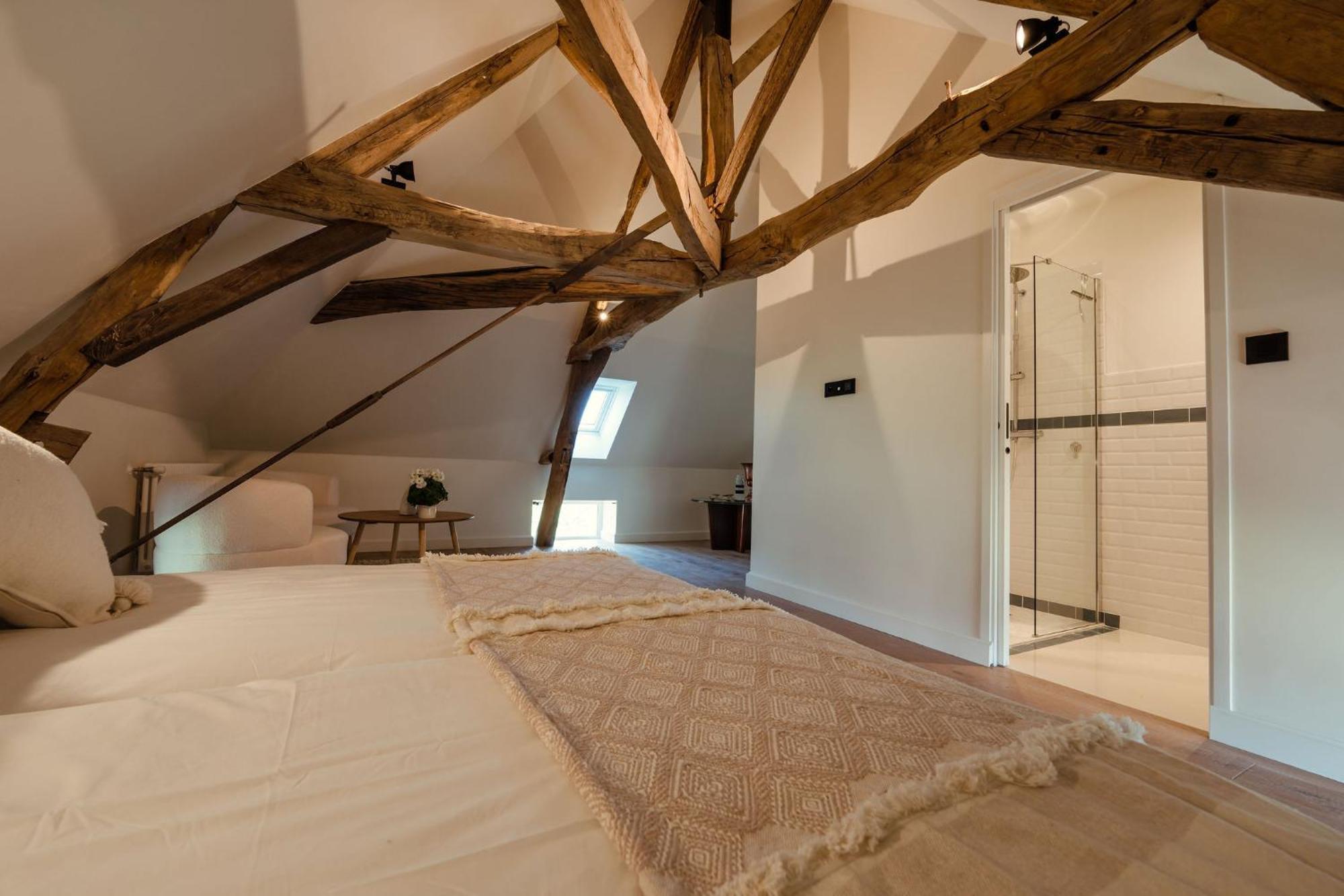 Clos Des Dames De Lancharre - La Maison Des Vignes Bed & Breakfast *